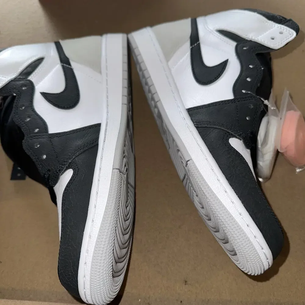 Size 11 - Jordan 1 Retro OG High Stage Haze